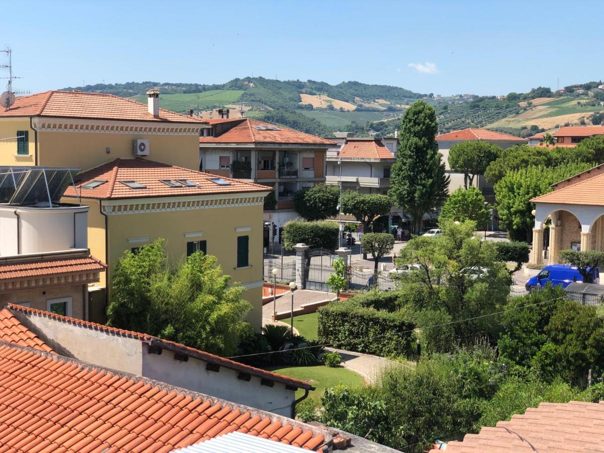 Bed and Breakfast D Annunziohouse Martinsicuro Exterior foto
