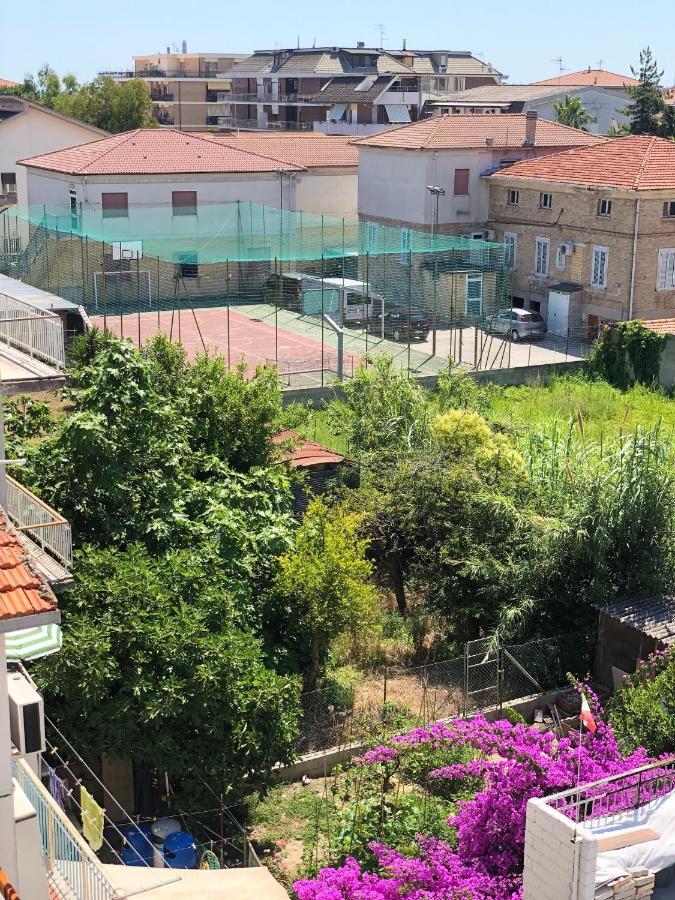 Bed and Breakfast D Annunziohouse Martinsicuro Exterior foto